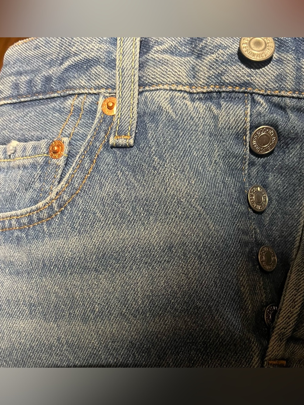 Levi’s 501 Skinny Jeans 24x28 High Rise Button Fly Light Wash Denim NWT 🌼 - Picture 11 of 12